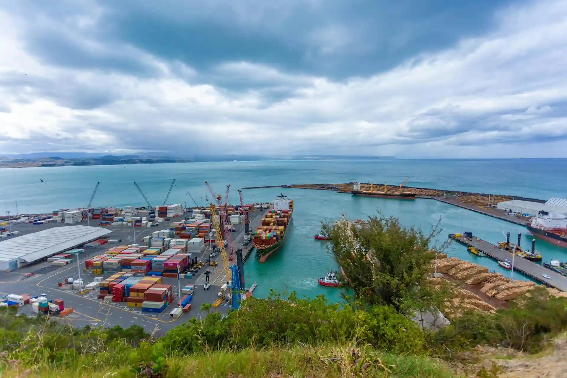 Comprendre les Incoterms 2024 : Guide Complet